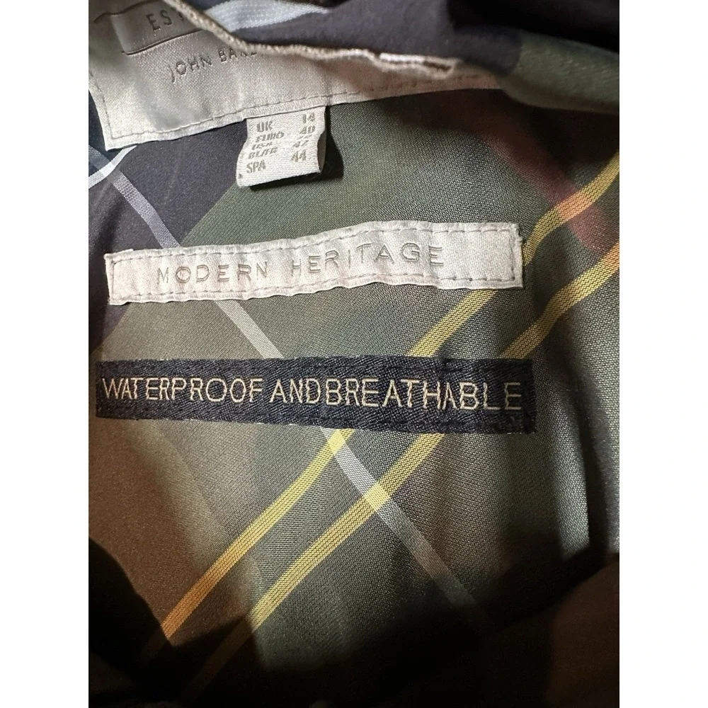Barbour Jacket Mens Beige Lightweight Plaid Lined Hooded US Size 10 UK Size 14